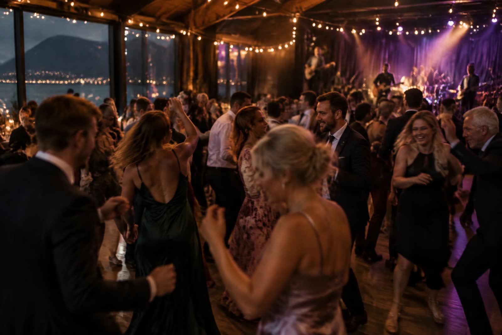 Fyldt dansegulv til en fest
